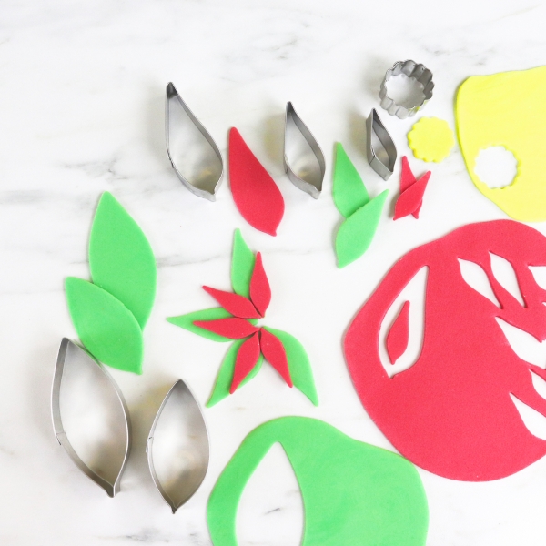 Cutter Set - Poinsettia
